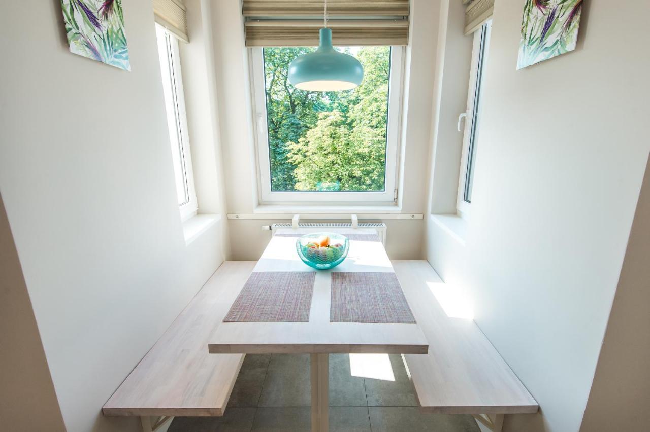 Bliss Apartments พอซนาน ภายนอก รูปภาพ